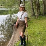 The ‘Charlton’ short skirt in Aged Thatch
